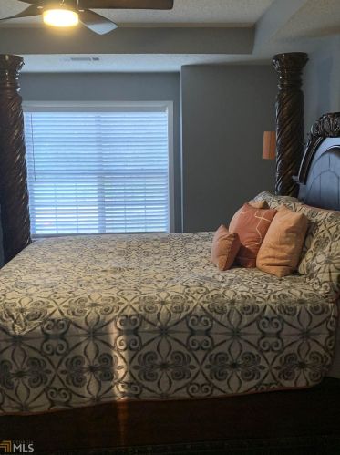 1305 Kathryn Ct, Stockbridge GA 30281-6736 exterior