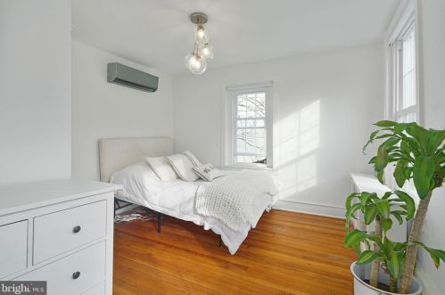 336 24th St, Philadelphia PA  19103-6431 exterior