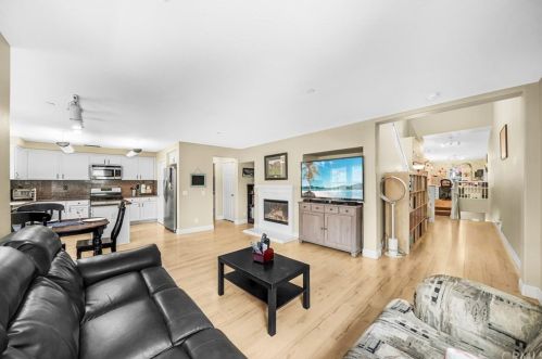 19 Platinum Cir, San Juan Capistrano, CA 92694-1349