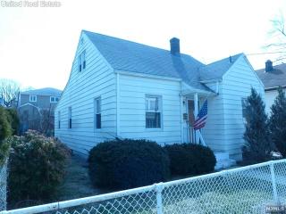 19 Althea St, Clifton, NJ 07013-3005