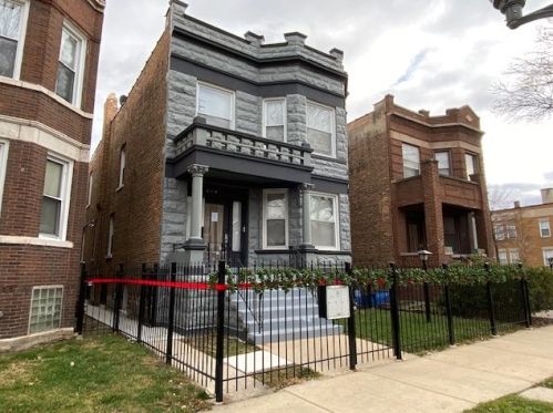 151 Leamington Ave, Chicago, IL 60644-3404