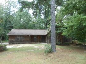 102 Valimar Dr, Grange, GA 30434-6613