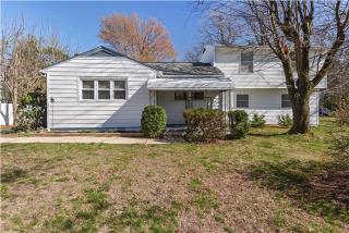 8541 Davis Rd, Columbia, MD 21045-2634