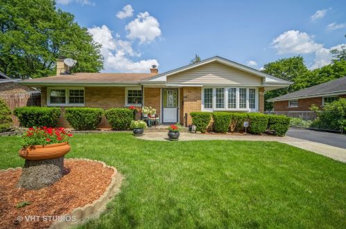 331 Harlem Ave, Glenview, IL 60025-5049