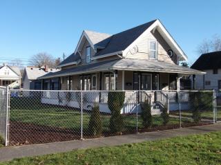 2103 Sheridan Ave, Tacoma, WA 98405-3455