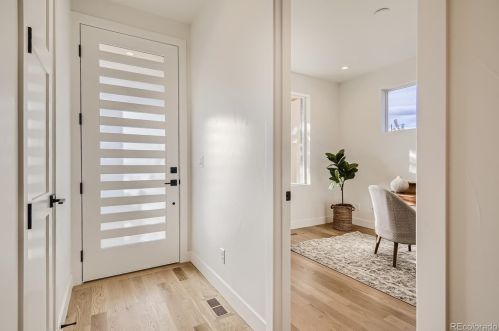 2912 Sherman St, Englewood CO  80113-1678 exterior