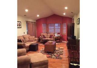 367 Keswick Dr, Piscataway, NJ 08854-6601