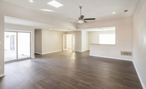 2103 El Dorado Way, Carrollton TX  75006-1819 exterior