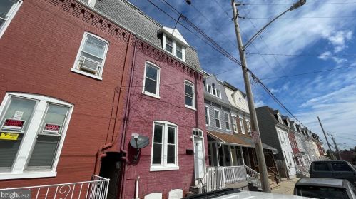 477 Salem Ave, York, PA 17401-3861