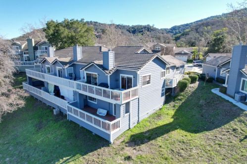 1323 Copper Peak Ln, San Jose, CA 95120-4271