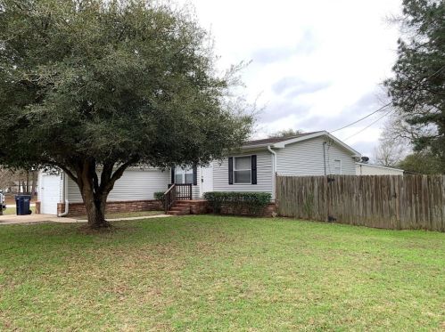 16450 Desert Star Ct, Conroe TX  77302-5479 exterior