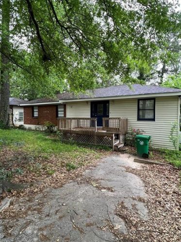 1484 Druid Hills Rd, Atlanta, GA 30319-3832
