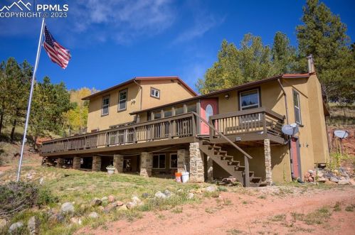 275 Pikes Peak Dr, Divide, CO 80814-7719