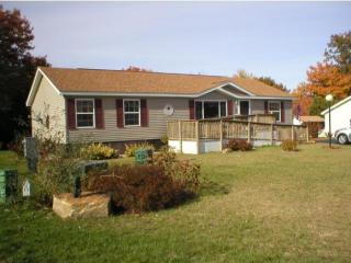 33 Sagebrush Dr, Rochester, NH 03867-5211