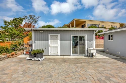 1924 Marineview Dr, San Leandro CA 94577-5315 exterior