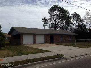 2173 Popps Ferry Rd, Biloxi MS  39532-4251 exterior