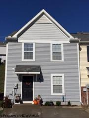 134 Hawks Run Rd, Morgantown, WV 26508-1309