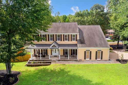 2791 Craig Ct, Marietta, GA 30062-2682
