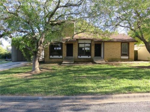 101 Hillside Dr, Webberville, TX 78621-3048