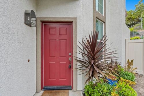 1616 Filaree Ct, Carlsbad, CA 92011-5020