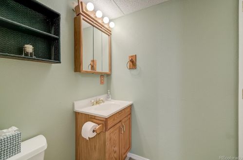 8652 Pioneer Trl Rd, Parker CO 80138-6710 exterior