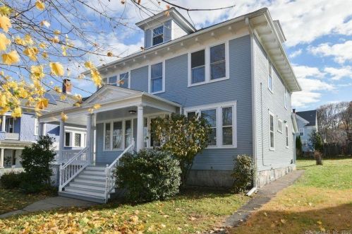 25 Steuben St, Waterbury, CT 06708-2213