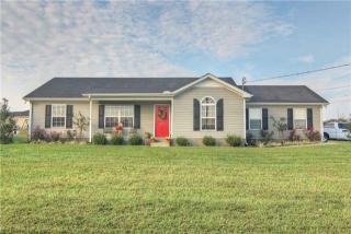1302 Bairdscorner Dr, Murfreesboro, TN 37130-7161
