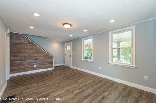 1545 Asbury Ave, Tinton Falls NJ 07712-6102 exterior