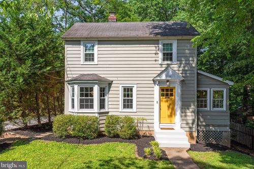 8018 Maple Ave, Silver Spring, MD 20912-6317