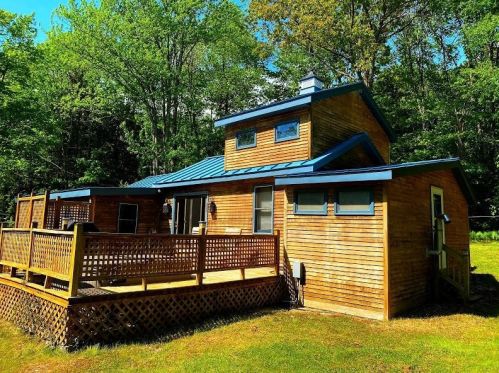 13 Blueberry Hill Ln, Alstead, NH 03602-3801