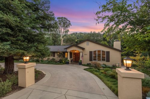 16300 Kennedy Rd, Los Gatos, CA 95030-7545