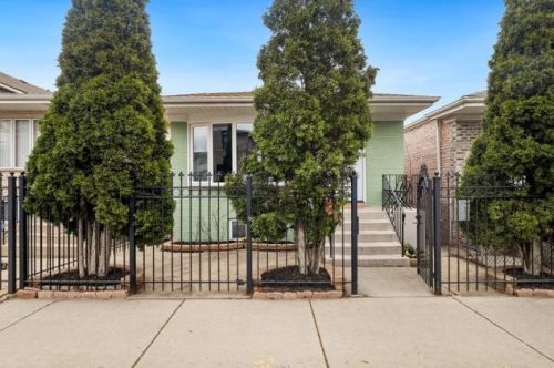 3321 Aberdeen St, Chicago, IL 60608-6508