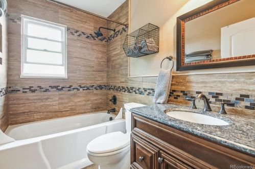 6573 Kearney Cir, Englewood CO 80111-4317 exterior