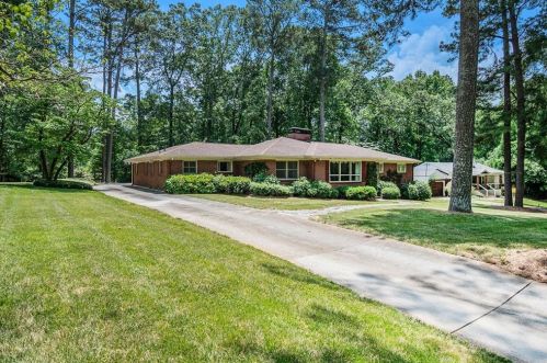 1386 Moores Mill Rd, Atlanta, GA 30327-1432