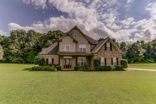 330 Myra Rd, Byhalia, MS 38611-6786