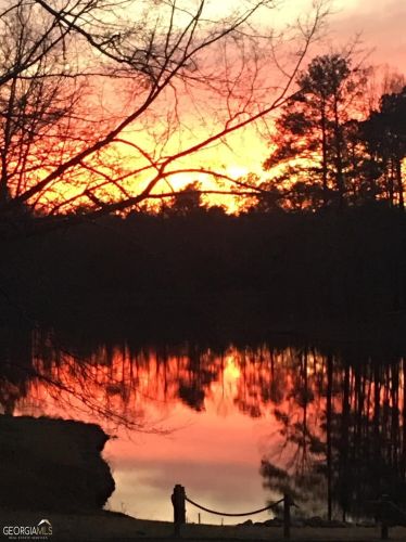 80 Falls Xing, Porterdale, GA 30016-8934
