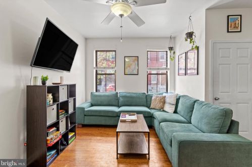 809 16th St, Philadelphia PA  19146-2120 exterior