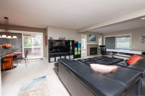 23981 Green Haven Ln, Ramona, CA 92065-4302