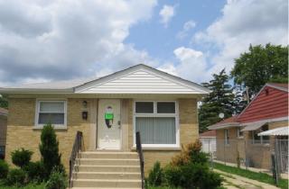 3707 Butterfield Rd, Bellwood, IL 60104-1415