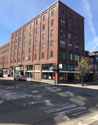 90 Fleet St, Portsmouth, NH 03801-4044