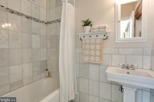 8703 Reading Rd, Silver Spring MD 20901-4031 exterior