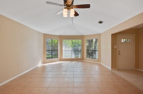 13212 Dime Box Trl, Austin TX  78729-7547 exterior