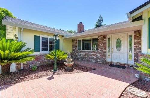 8940 Leedy Ln, Fair Oaks, CA 95628-4006