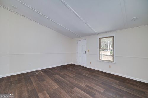252 Lakeview Dr, Locust Grove GA  30248-3820 exterior