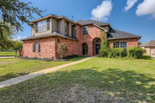 8301 Ash River Ct, Fort Worth, TX 76137-5715