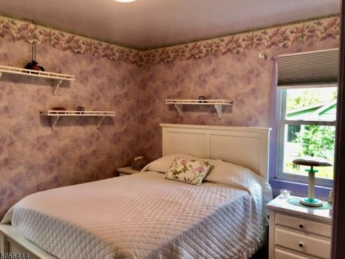 58 Woodlawn Rd, Sparta, NJ 07871-2026