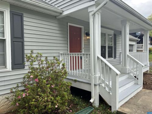 30 Haversack Rd, Bybee, VA 22963-2920