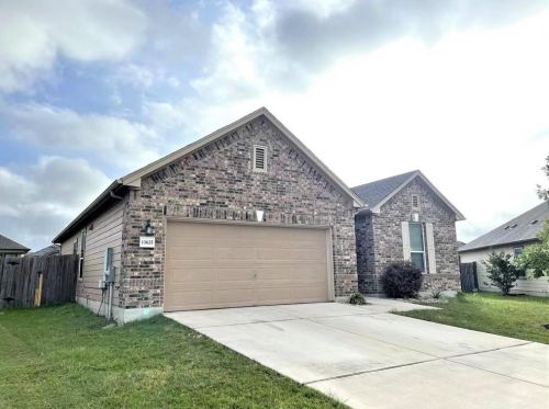 13625 Gerald Ford St, Webberville TX  78653 exterior