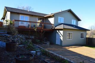 2778 Carolee Ct, Redding, CA 96002-1511