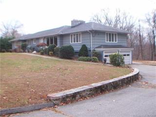 17 Birchwood Ter, Waterbury, CT 06712-1345